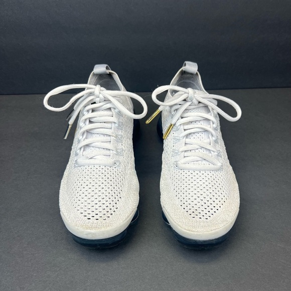 Nike Air VaporMax 2 Women's Size 6 Vast White Metallic Gold Shoes 942843-010 - Picture 3 of 9